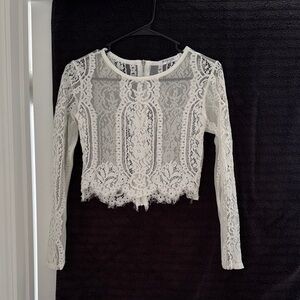 Chic White Lace Long Sleeve Blouse